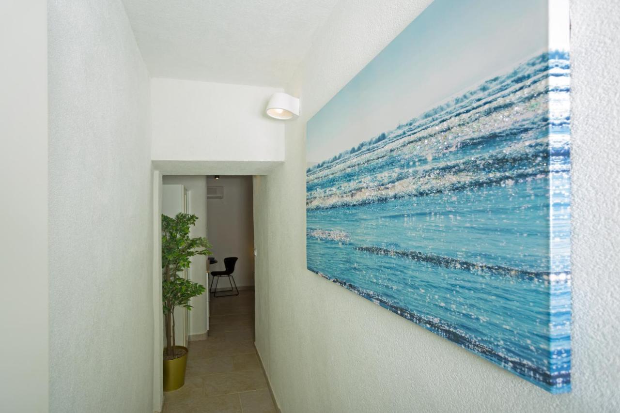 Apartment And Studios Happy Place Hvar Town Buitenkant foto